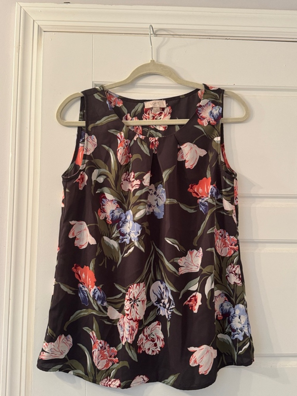 Loft Floral Tank Top Size Small